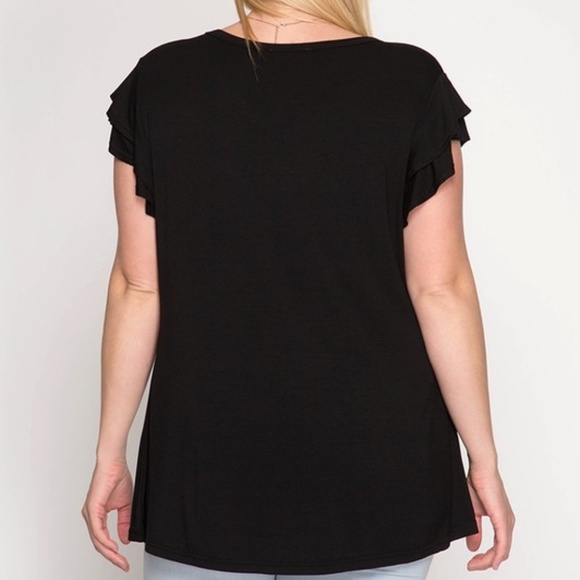 PLUS--Ruffled Short Sleeve Round Neck Knit Top - Picture 7 of 7